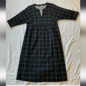 Toast Drift Dress Ecru and Black, M